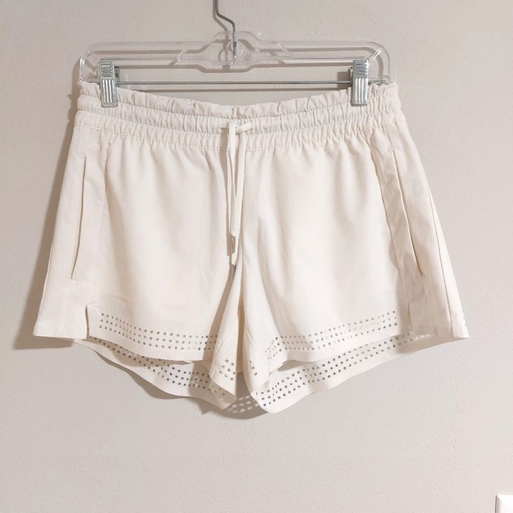 Athleta fully lined athletic shorts